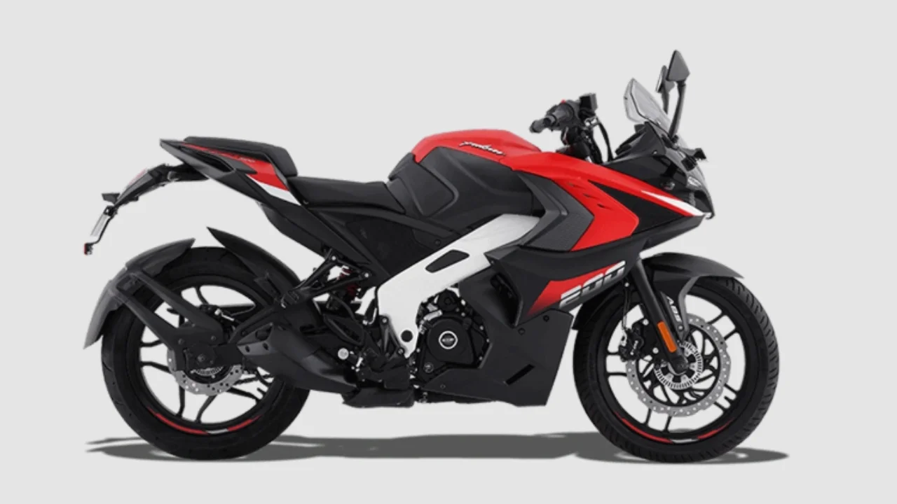 2025 bajaj pulsar rs200 price